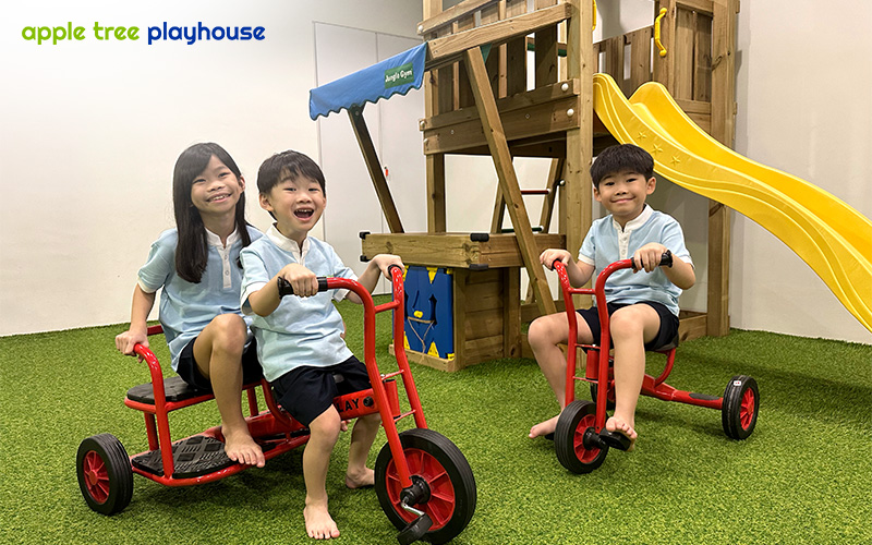 Teacher tutoring children